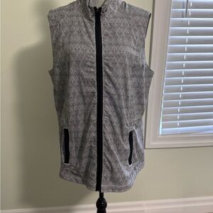Eddie Bauer Women's Patterned Gray Vest